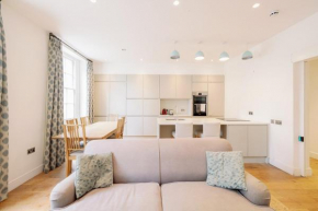 Pass the Keys Spacious Apartment in the heart of Victoria